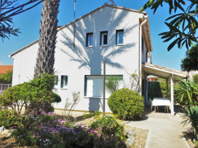 Holiday Home Les Vives by Interhome